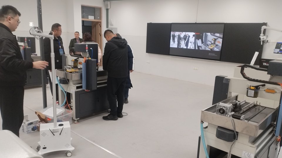 数控技术应用实验室建设｜行业普遍难题：数控实训室的智能化改造为何